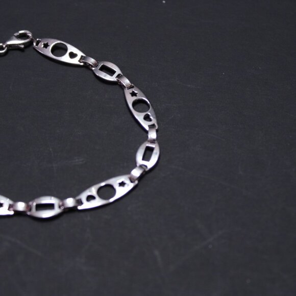 Vintage Silver Bracelet with Star and Circle Design - Picture 6 of 12